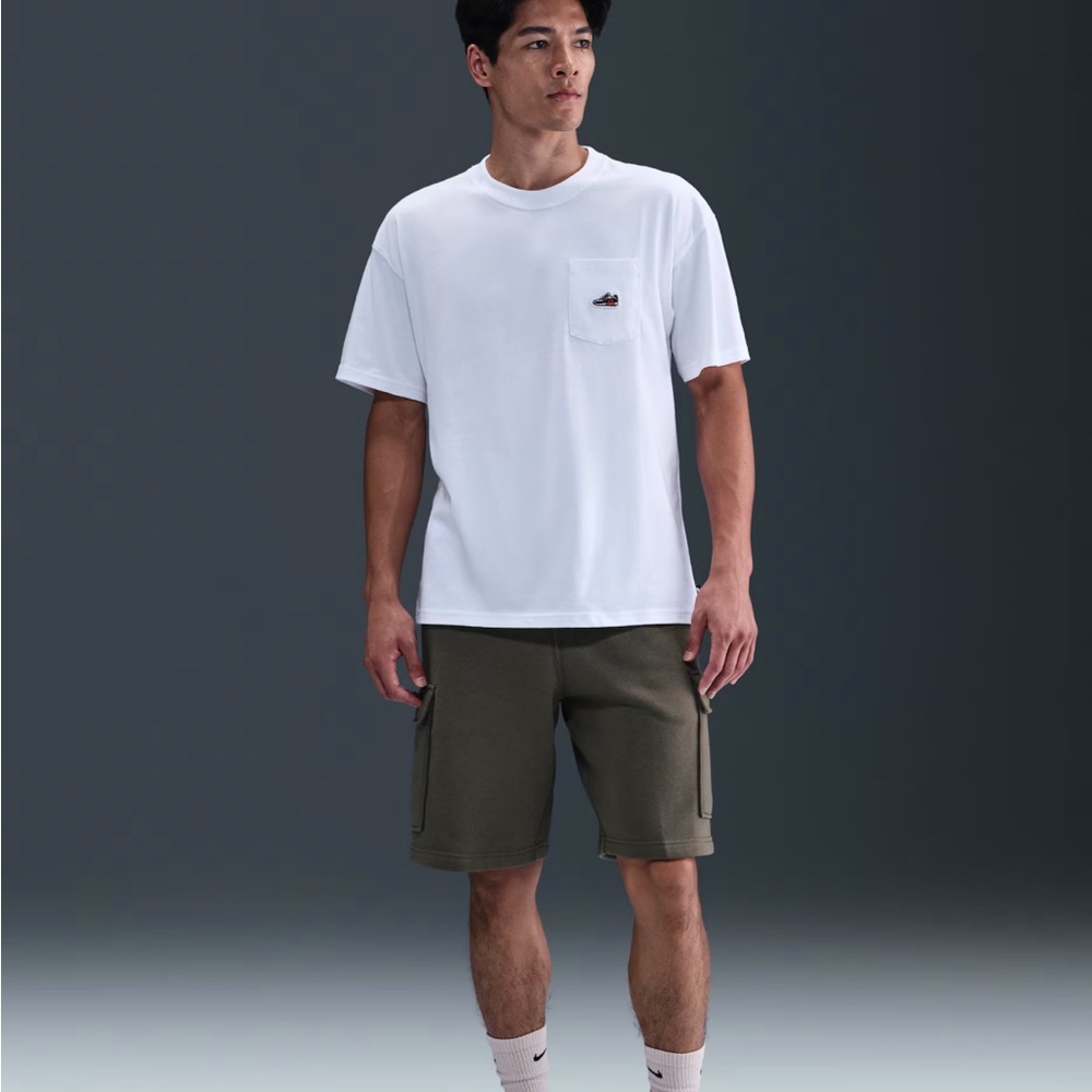⭐️ NEW Men's Nike Air Max White 90 Patch T-Shirt Size Medium